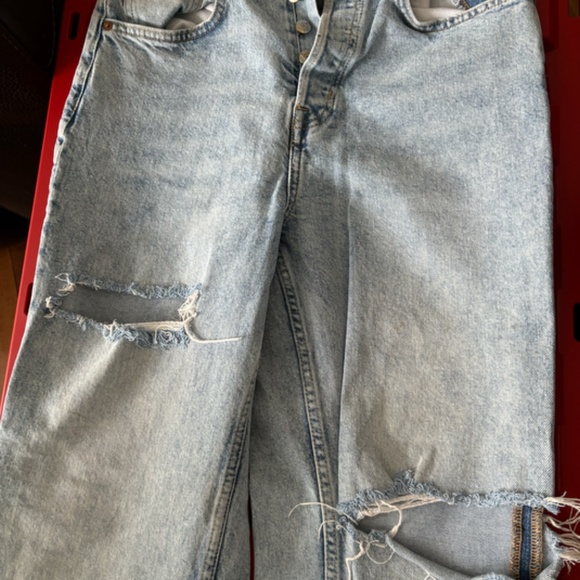 H&M Straight leg button up jeans - Picture 2 of 3